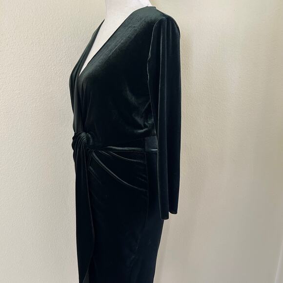 Zara Midi Dress Velvet Green SZXS Knot Front Deep V Front Slit Ruched Whimsygoth - Picture 3 of 12